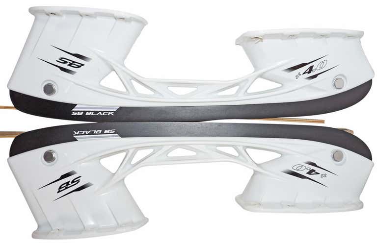 CCM SB +4.0 HOLDER SR 8-8.5 + SB BLACK BLADE REPLACEMENT FRAME FOR SKATES USED