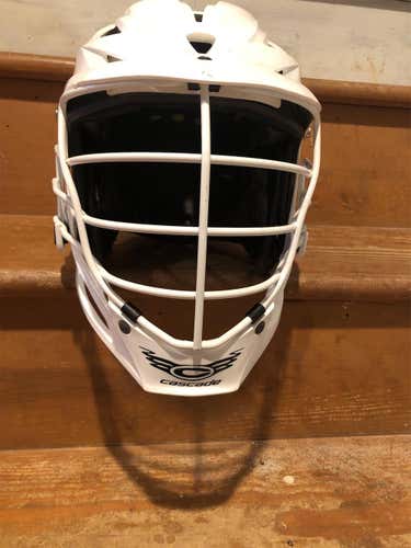Adult Cascade Helmet