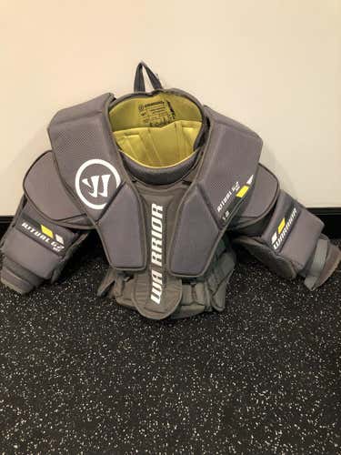 Intermediate Medium Warrior Ritual G2 Goalie Chest Protector