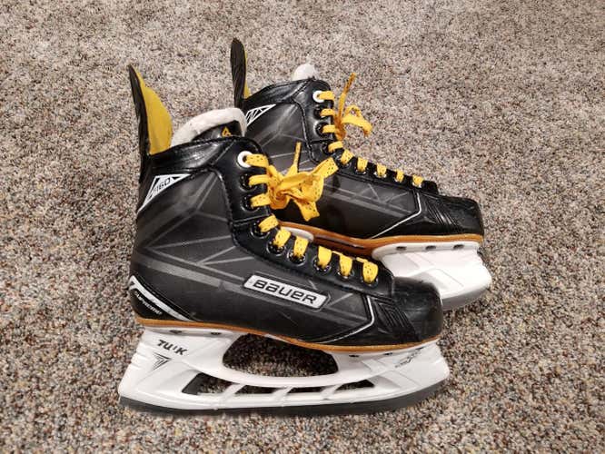Bauer Supreme 160 Hockey Skates Junior Size 4 with LS2 runners