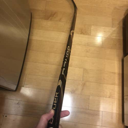 Senior Vapor 1X Lite Hockey Stick Unknown