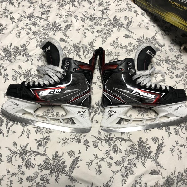 Senior JetSpeed FT2 Hockey Skates D&R (Regular) Pro Stock Size 9