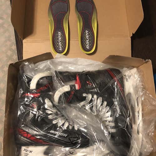 Senior Vapor 2X Hockey Skates D&R (Regular)  Size 9