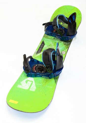 Childrens Teen Burton LTR Snowboard & Burton Progression Bindings 130CM No Trades