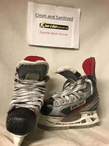 Junior Bauer Vapor X4.0 Hockey Skates EE (Extra Wide) Size 2