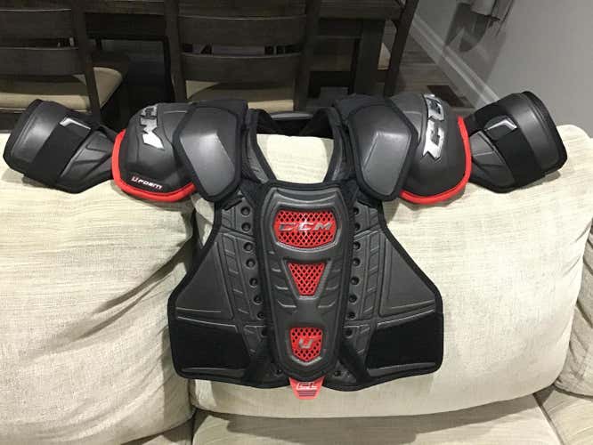 New Senior Medium CCM Shoulder Pads Pro Stock