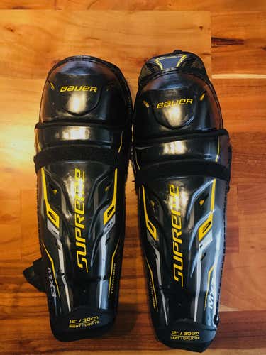 Junior Bauer Supreme TotalOne MX3 Shin Pads