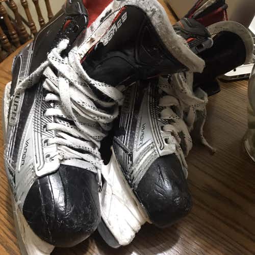 Senior Vapor 1X Hockey Skates D&R (Regular) Pro Stock Size 9.5