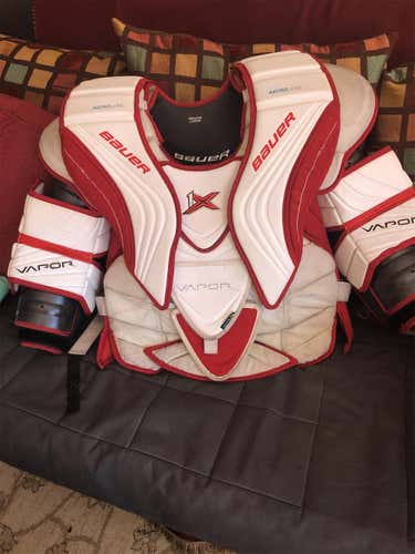 Senior Large Vapor 1X Goalie Chest and Arm Protector Goalie Chest Protector Pro Stock