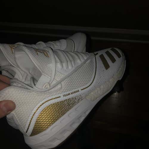 NWOT adidas Mens Icon V Gold Metal Cleats White/Gold