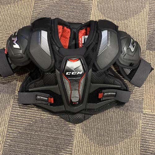 Junior Medium JetSpeed FT1 Shoulder Pads