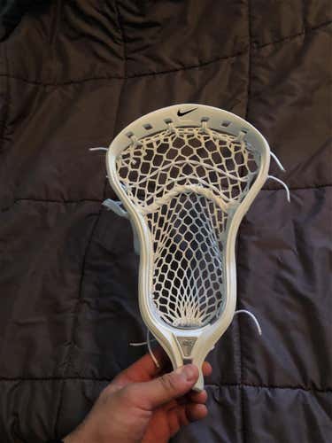 New Nike Lakota 2 Unstrung