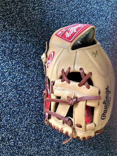 Adult Gamer Baseball Glove 11.5"
