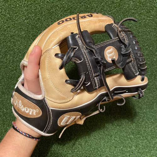 Wilson A2000 1787 11.75" Baseball Glove