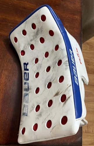 White Senior Bauer Regular RX8