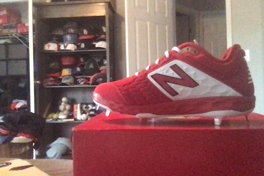 Red Adult Men's New Metal Cleats 9.5 (Women's 10.5) New Balance Low Cut