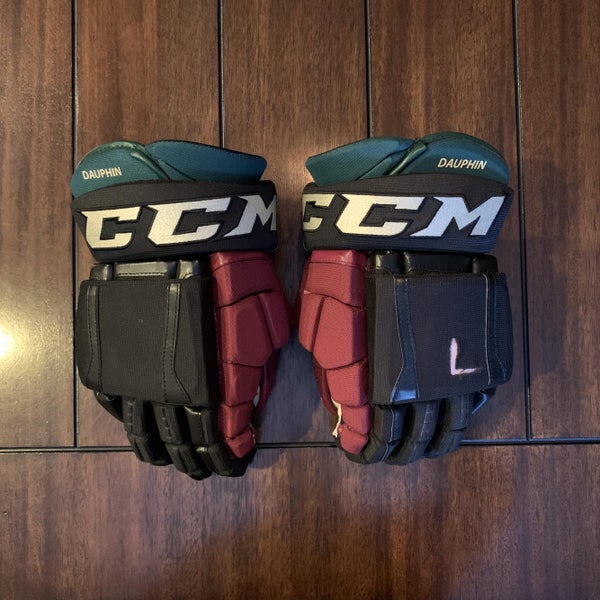 Coyotes Retro HGCL Gloves 14" Pro Stock