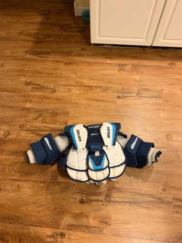 Intermediate Medium Reactor 7000 Goalie Chest and Arm Protector Goalie Chest Protector