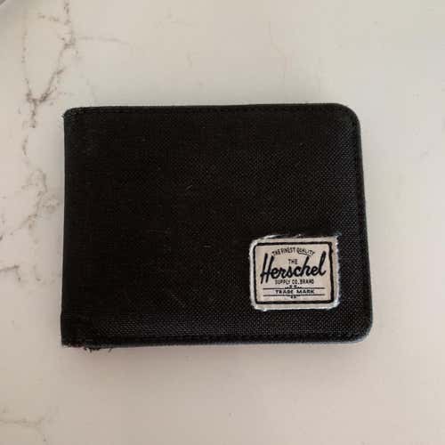 Herschel Supply Co. Bi-fold Wallet