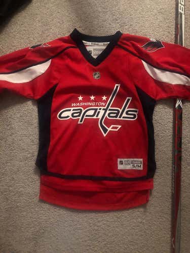 Capitals Youth Men's Small Reebok Jersey