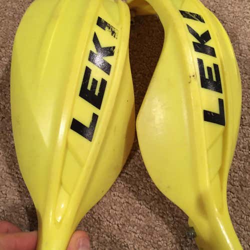 Punch Covers  One Size Fits All Leki