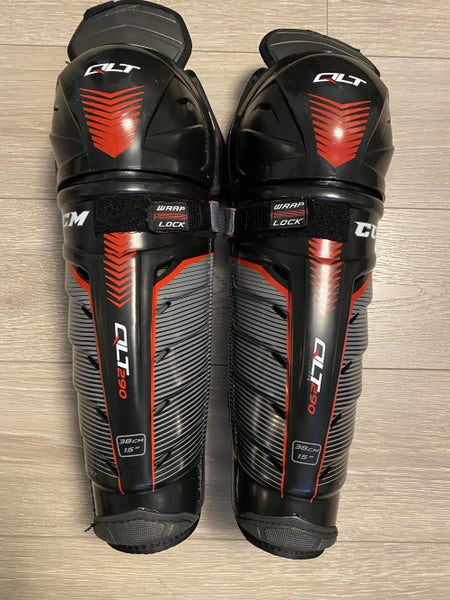 Senior CCM QLT290 Shin Pads 15"
