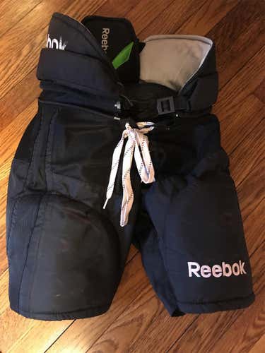 Black Junior Large 16K Hockey Pants