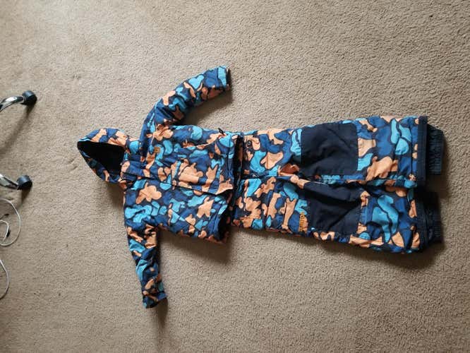 Kid's Burton jacket and bibs size 4T