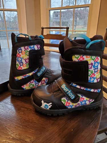 Kid's Burton Snowboard Boots All Mountain Adjustable Flex