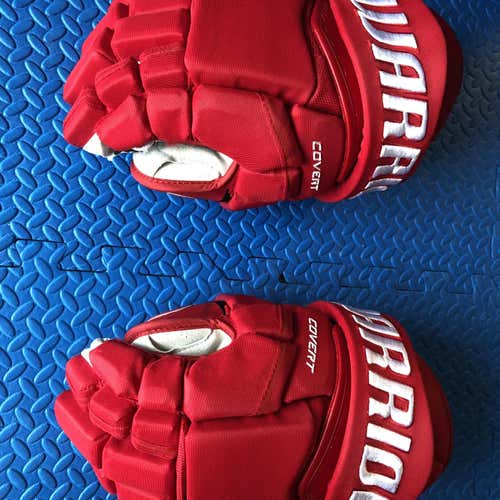 Red Senior Covert QRE Gloves 13" Pro Stock