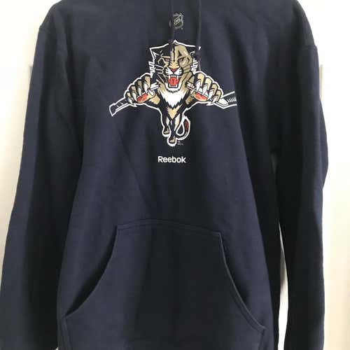 Blue Men's Medium Reebok Sweatshirt