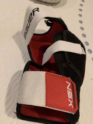 New Senior Large Bauer NSX Elbow Pads