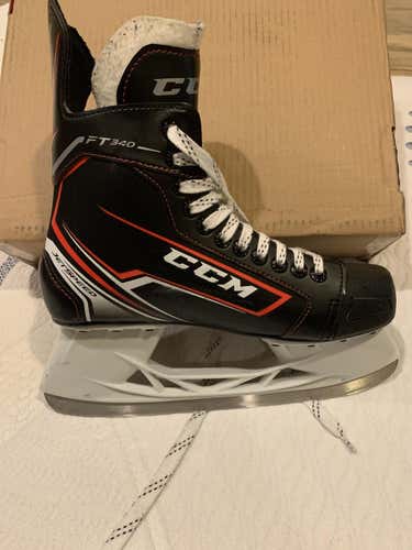 Senior CCM JetSpeed FT340 Hockey Skates D&R (Regular) Size 8