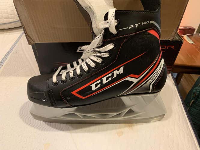 Senior CCM JetSpeed FT340 Hockey Skates D&R (Regular) Size 10