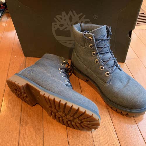 Blue/gray Size 5.5 (Women's 6.5) Timberland Boots