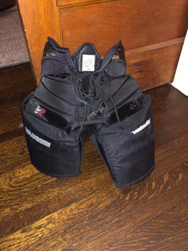 Black Junior Large Vaughn V7 Hockey Goalie Pants