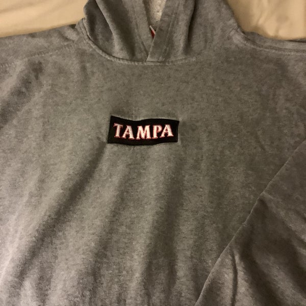 Gray Men's Large Nike Sweatshirt And Matching Sweatpant Listed As XLbut Top Fits More Like Large