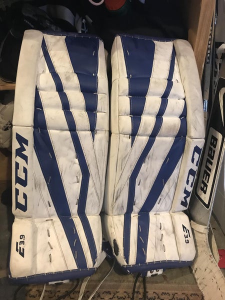 Blue Intermediate 29”+1” CCM Goalie Leg Pads