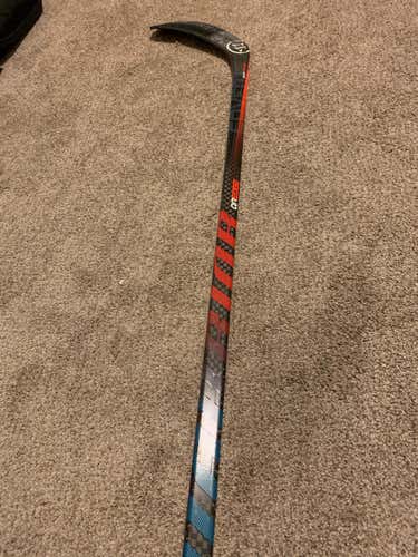 Intermediate Warrior Right Handed Covert QR Edge Hockey Stick