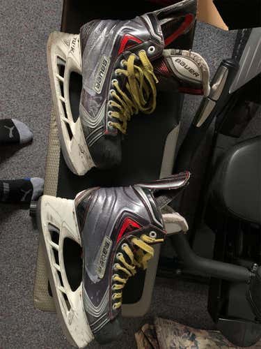 Senior Vapor X100 Hockey Skates D&R (Regular)  Size 8