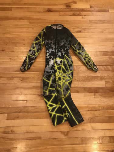 Kid's Medium Spyder Ski Suit
