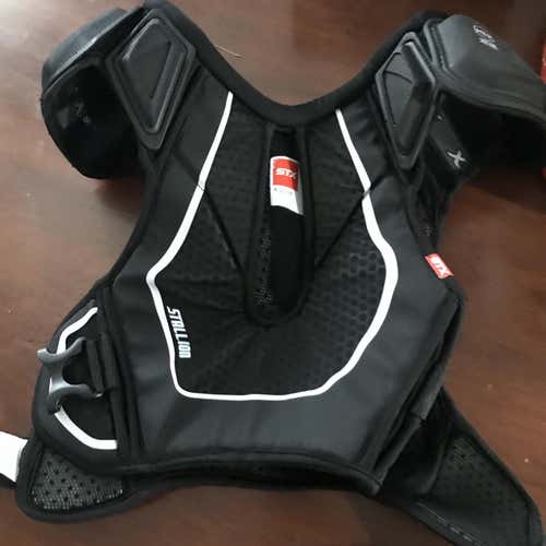 (Chest Guard Removed) STX Stallion 500 Shoulder Pads
