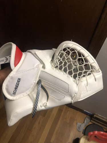 Brian's Optik undefined