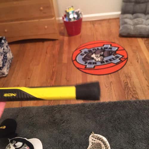 Some Random Easton Shaft Pic Sucks Sorry