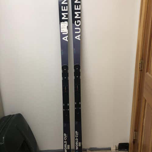 Racing Skis Without Bindings