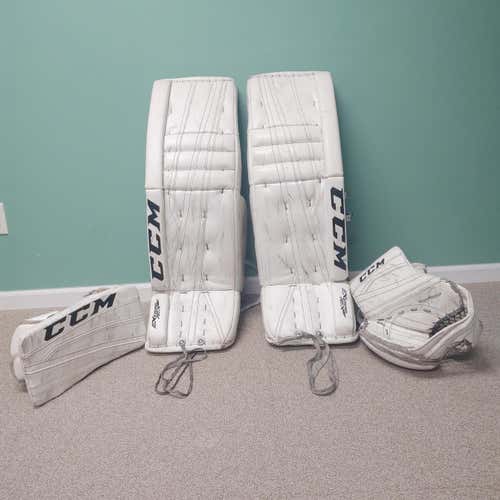 CCM Extreme Flex II 35+2 Regular Goalie Full Set