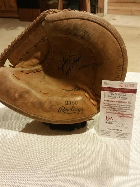 *Make an Offer* Catcher's Vintage MJ50 Tom Seaver Signed (JSA) Baseball Glove