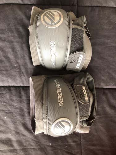 Like New XL Maverik Rome RX3 Elbow Cap (NO TRADES)
