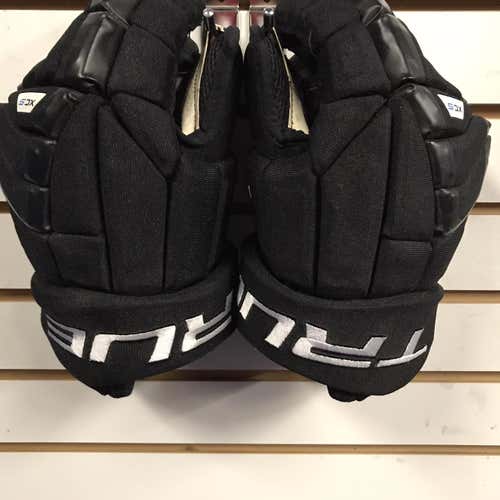 True XC5 Hockey Gloves Black 15”