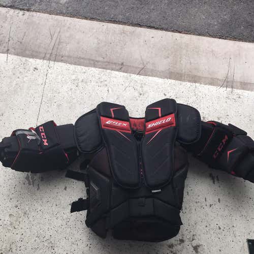 Senior Large Extreme Flex Shield Pro Chest and Arm Protector Goalie Chest Protector Pro Stock